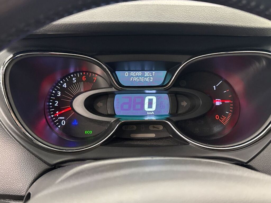 Renault Captur 2016 Ruskea (beige)