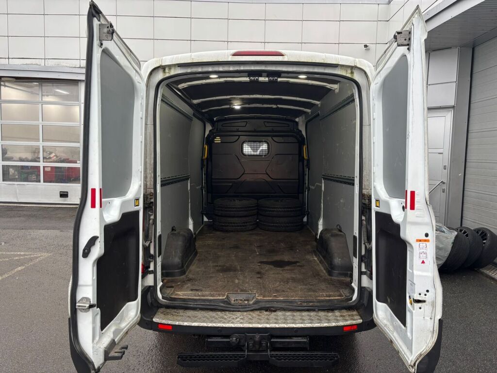 Ford Transit 2019 Frozen White