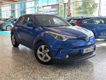Toyota C-HR 2017 Sininen