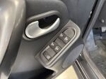 Dacia Duster 2016 Musta