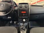 Dacia Duster 2016 Musta