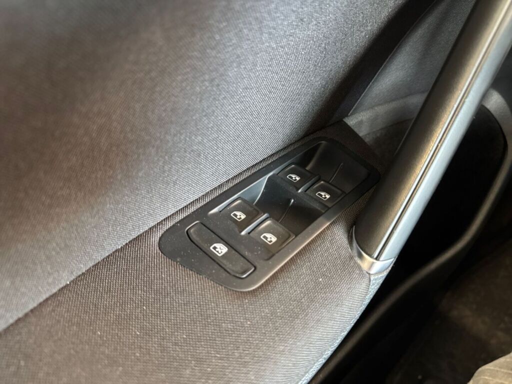 Volkswagen Golf 2017 Sininen