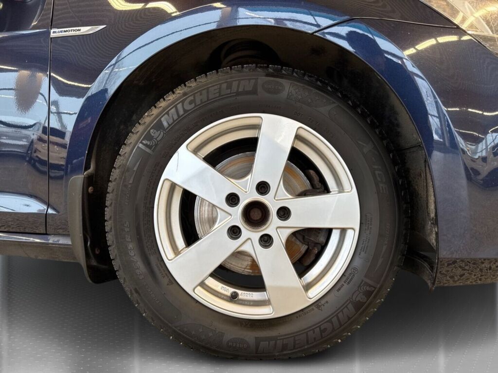 Volkswagen Golf 2017 Sininen