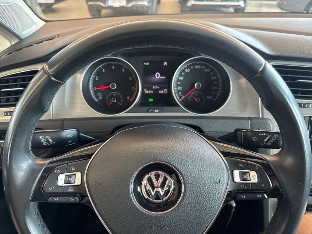 Volkswagen Golf 2017 Sininen