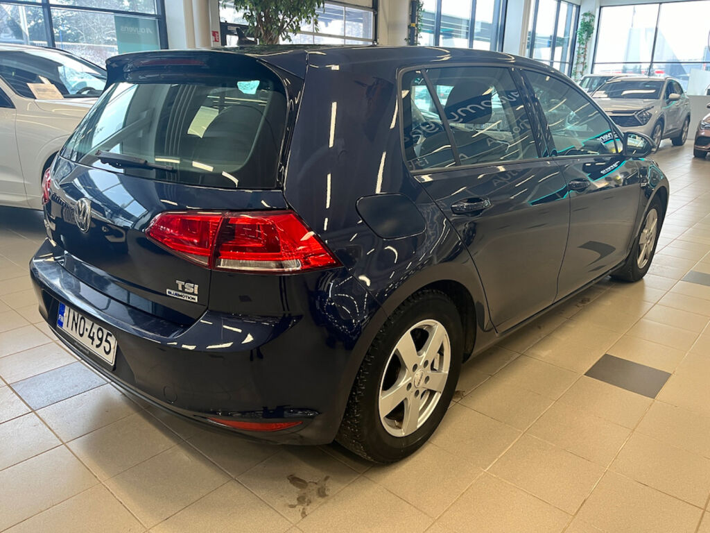 Volkswagen Golf 2017 Sininen