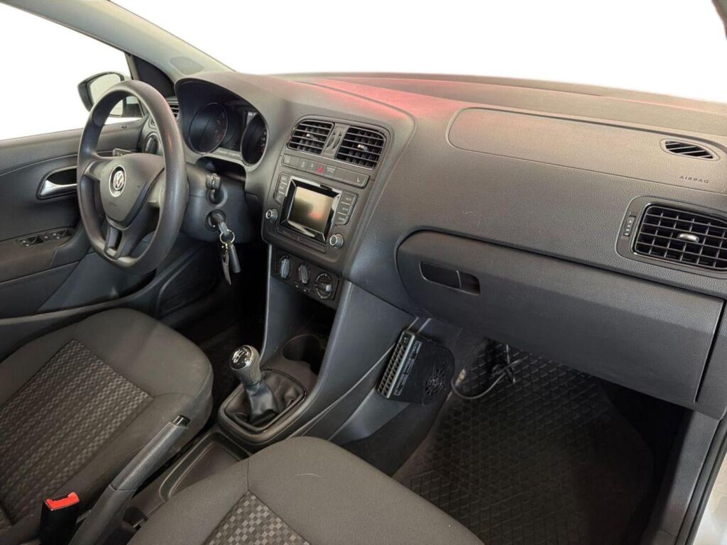 Volkswagen Polo 2017 Valkoinen