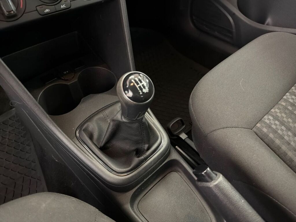 Volkswagen Polo 2017 Valkoinen