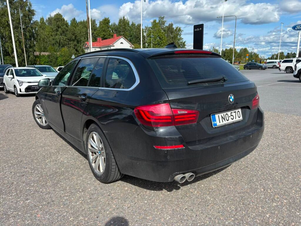 BMW 520 2016 Musta