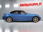 BMW 330 2017 Sininen