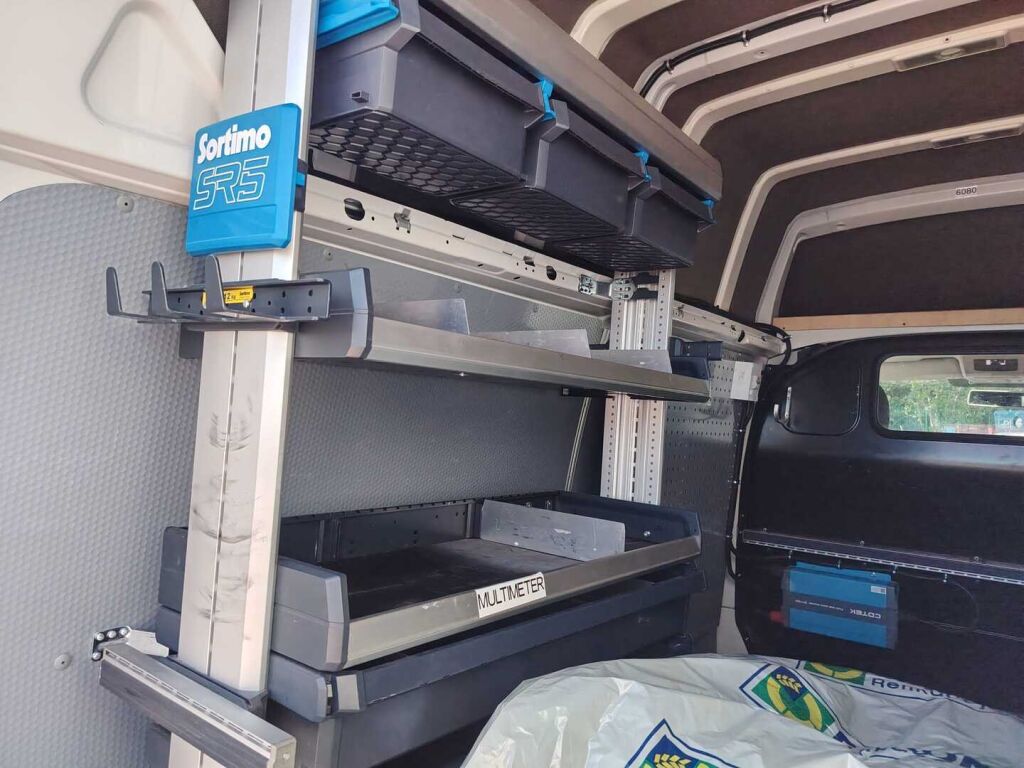 Volkswagen Transporter 2022 Valkoinen