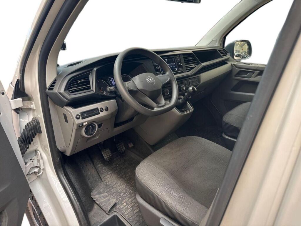 Volkswagen Transporter 2022 Valkoinen