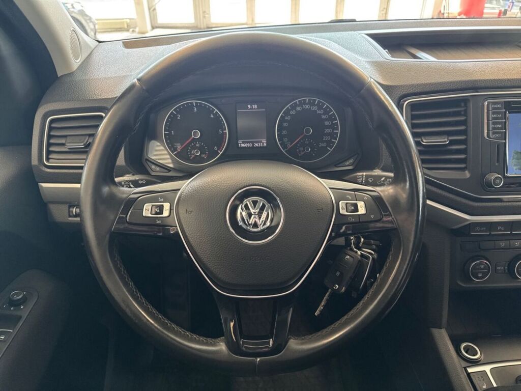 Volkswagen Amarok 2017 Musta
