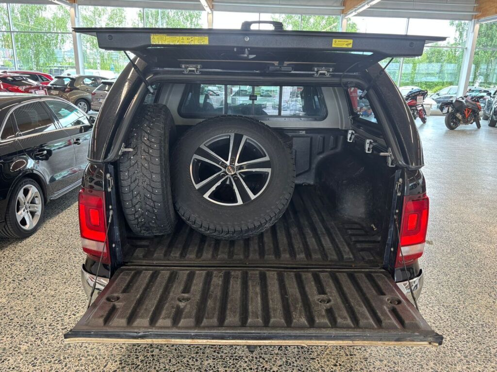 Volkswagen Amarok 2017 Musta