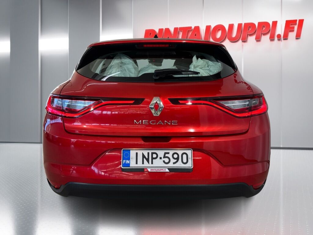Renault Megane 2017 Punainen