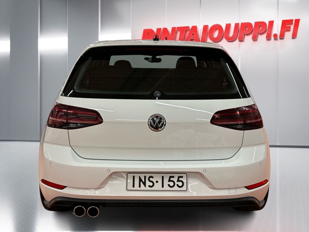 Volkswagen Golf 2017 Valkoinen