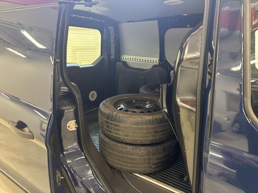 Ford Transit Connect 2017 Sininen