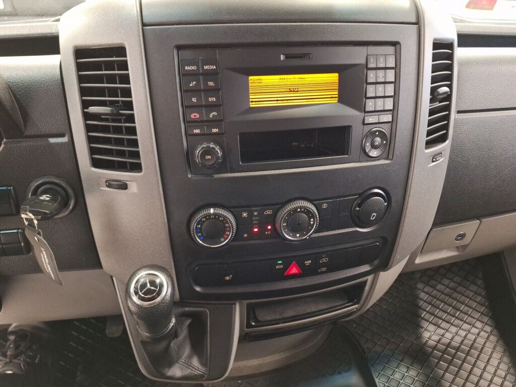 Mercedes-Benz Sprinter 2017 Musta