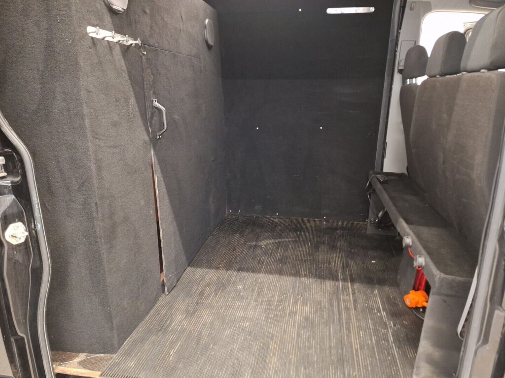 Mercedes-Benz Sprinter 2017 Musta