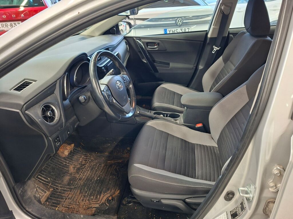 Toyota Auris 2017 Hopea