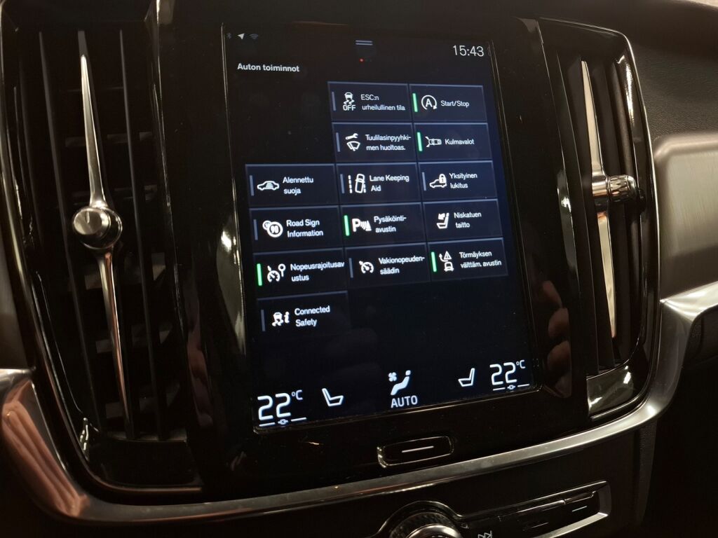 Volvo V90 2018 Musta