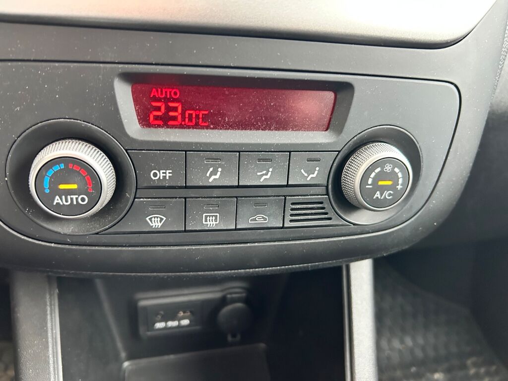Kia Venga 2017 Valkoinen