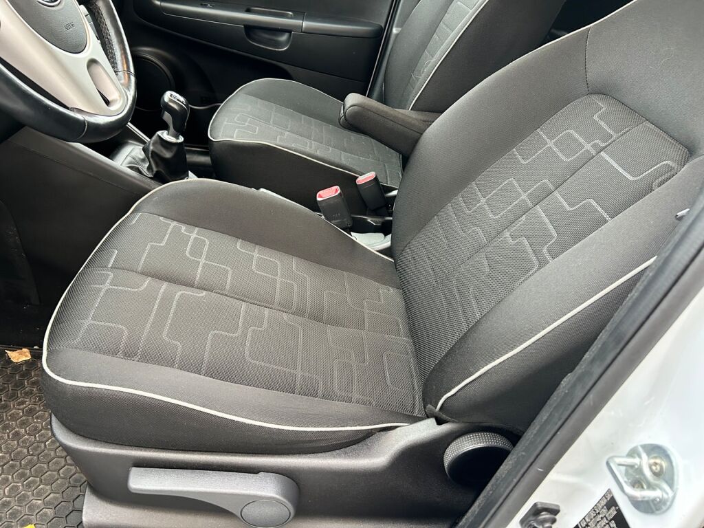 Kia Venga 2017 Valkoinen