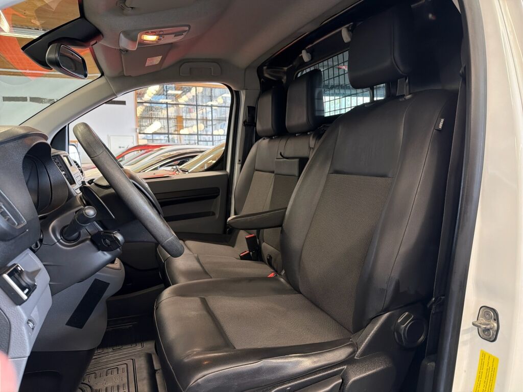 Toyota Proace 2017 Valkoinen