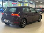 Volkswagen Golf 2017 Musta
