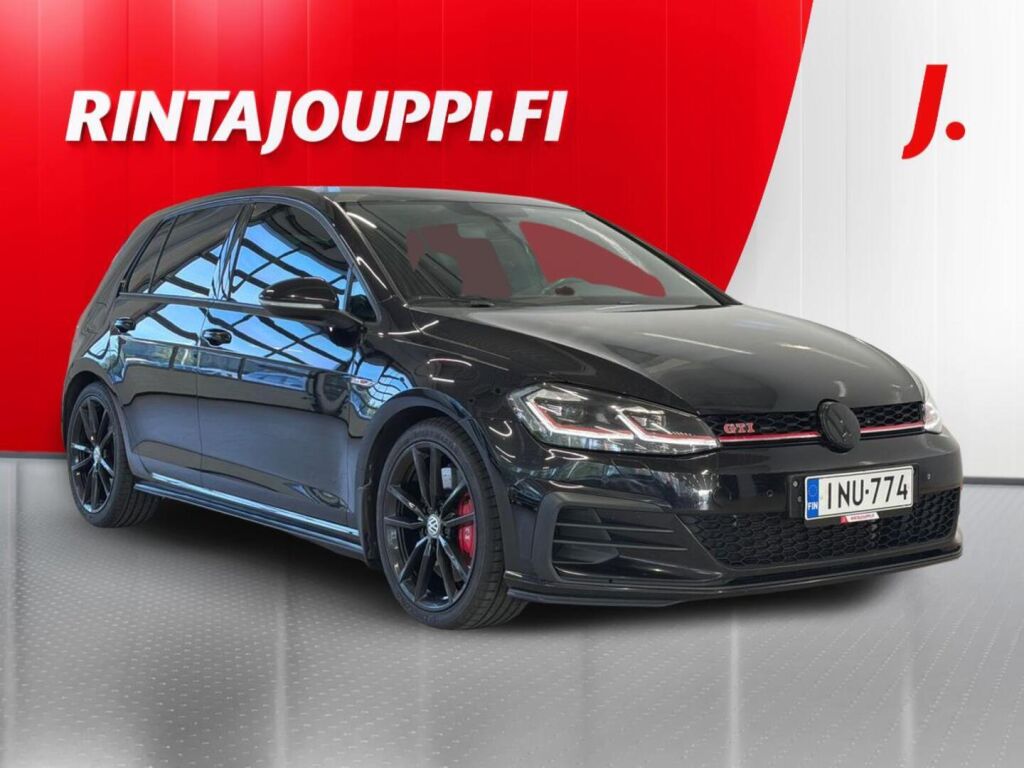 Volkswagen Golf 2018 Musta