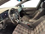 Volkswagen Golf 2018 Musta