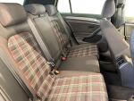 Volkswagen Golf 2018 Musta