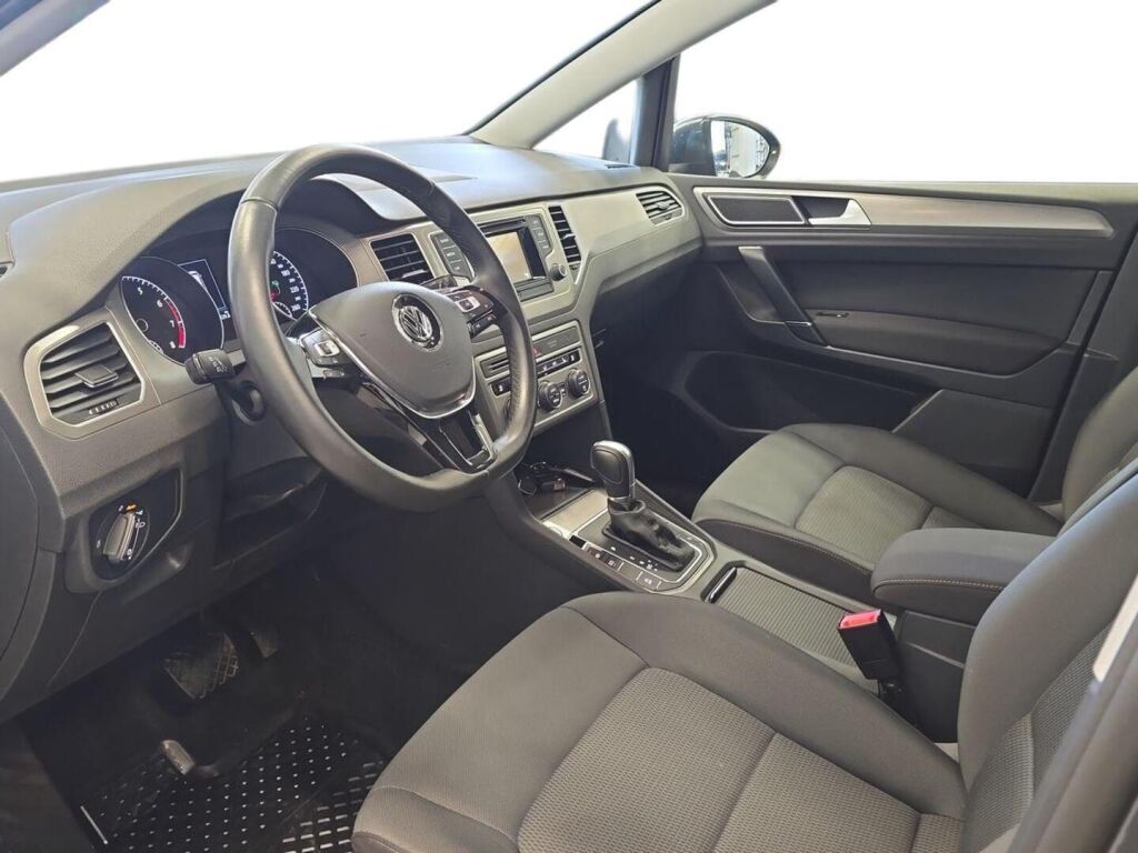 Volkswagen Golf Sportsvan 2017 Harmaa