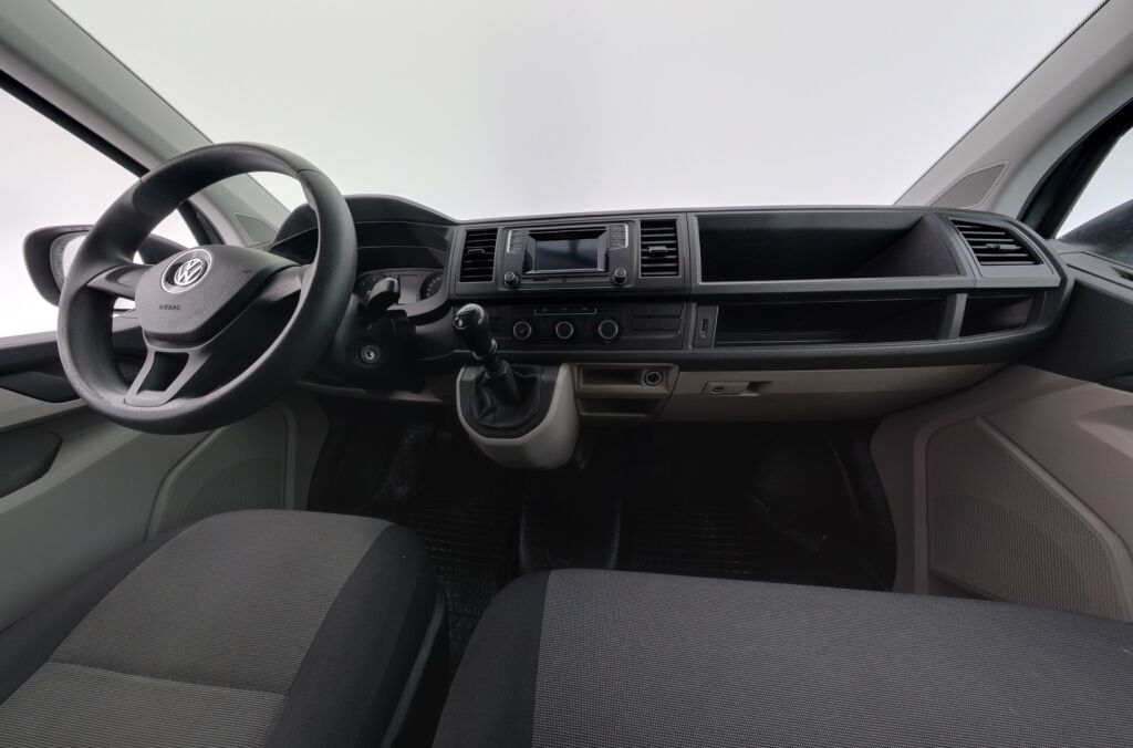 Volkswagen Transporter 2017 Harmaa