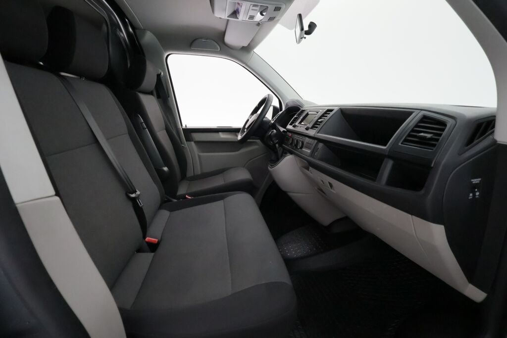 Volkswagen Transporter 2017 Harmaa