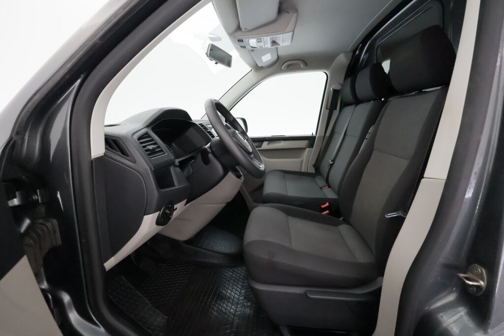 Volkswagen Transporter 2017 Harmaa