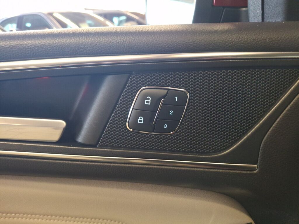 Ford S-Max 2017 Punainen