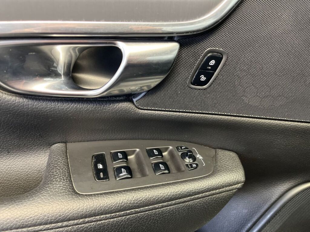 Volvo V90 2017 Valkoinen