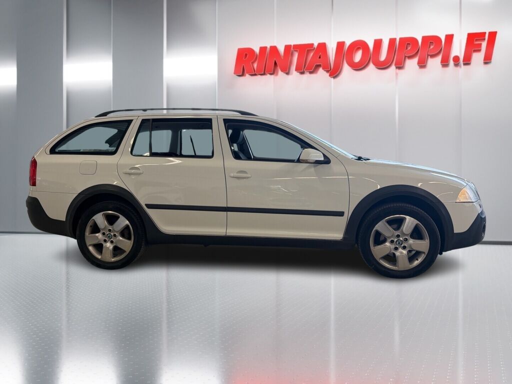 Skoda Octavia 2008 Valkoinen