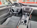 Volkswagen Passat 2016 Musta