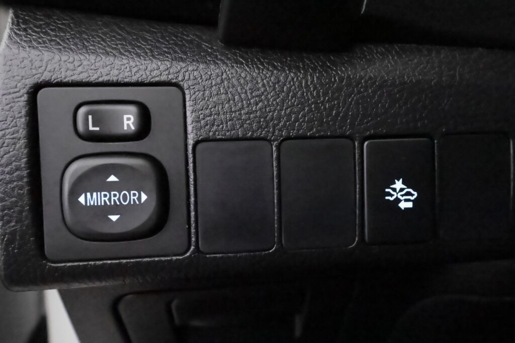 Toyota Auris 2017 Valkoinen