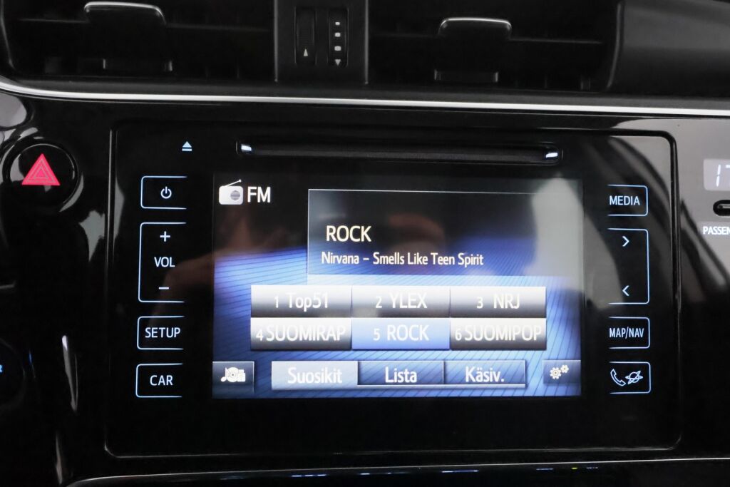 Toyota Auris 2017 Valkoinen