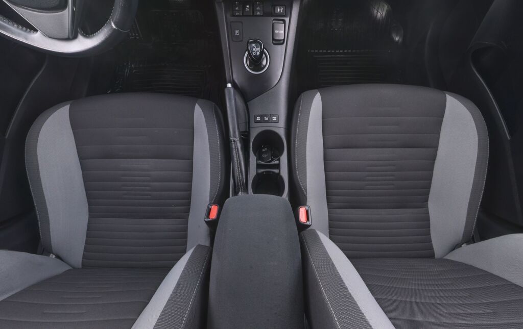 Toyota Auris 2017 Valkoinen