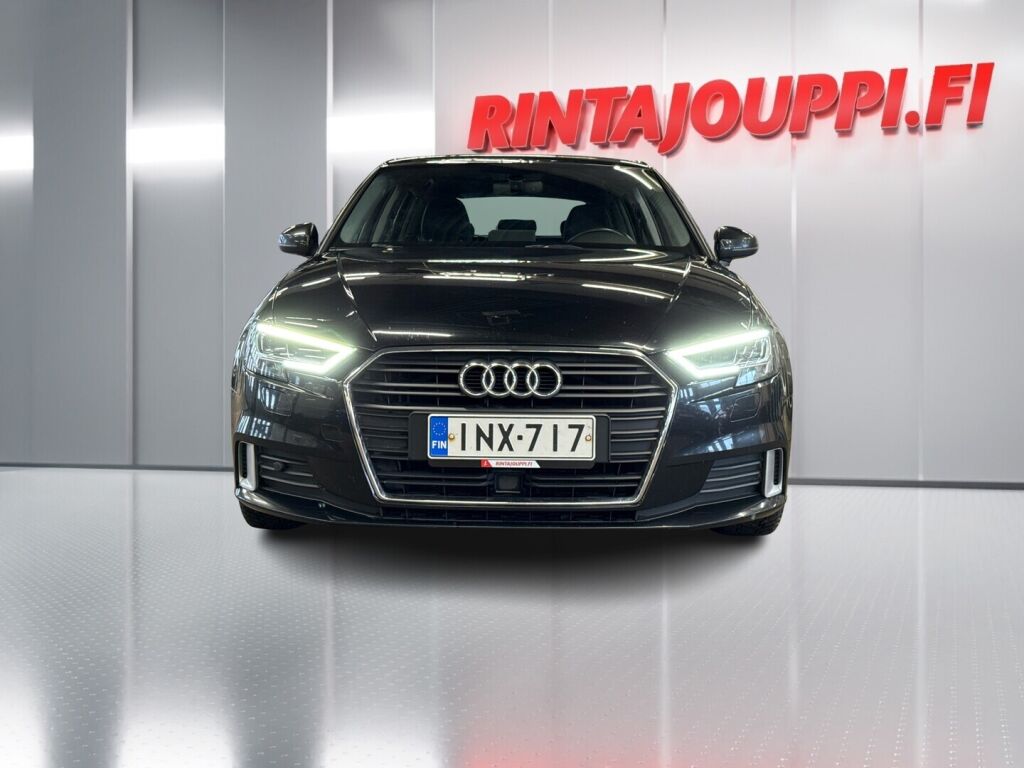 Audi A3 2017 Musta