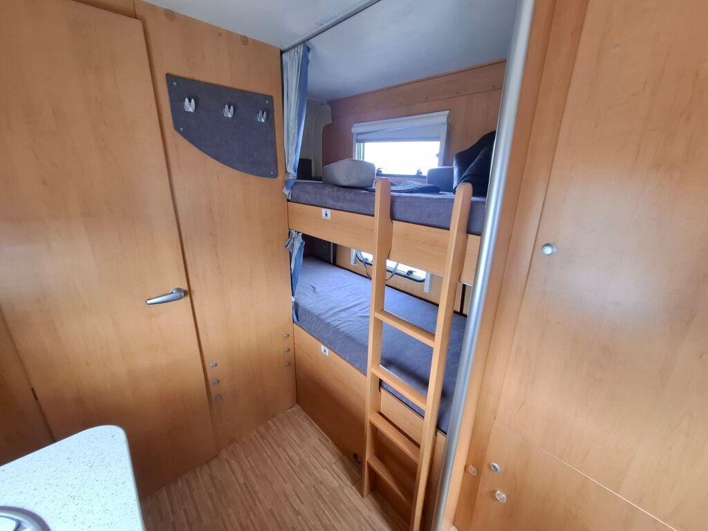 Hymer Camp A 682 CL 2007 Harmaa