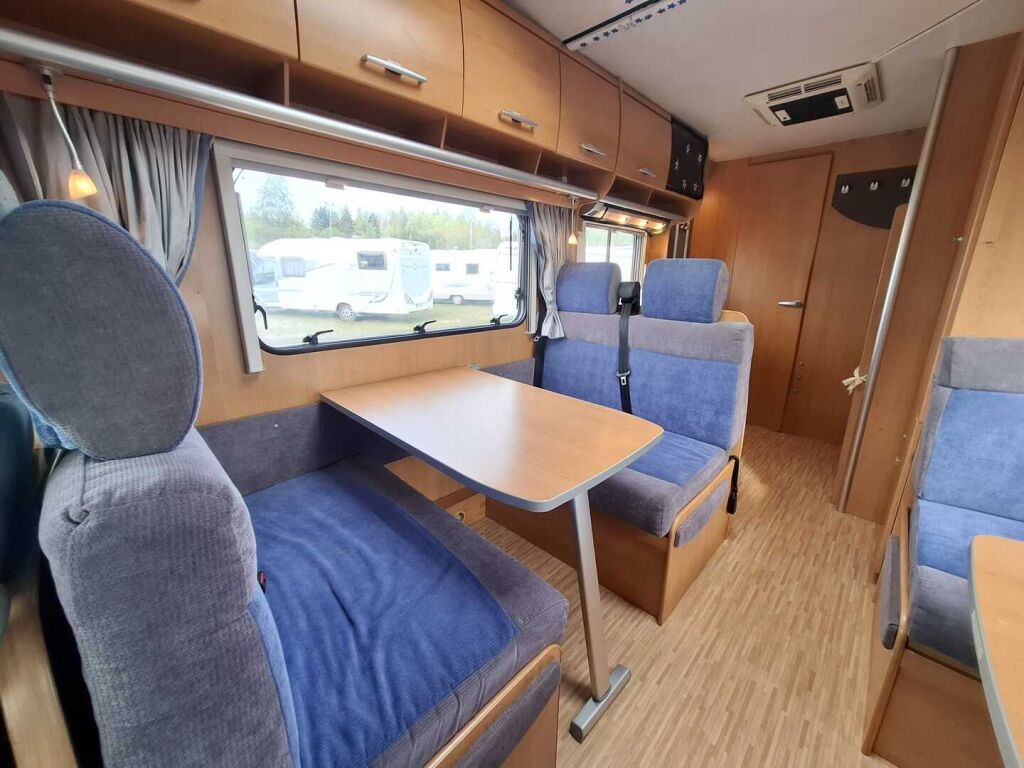 Hymer Camp A 682 CL 2007 Harmaa