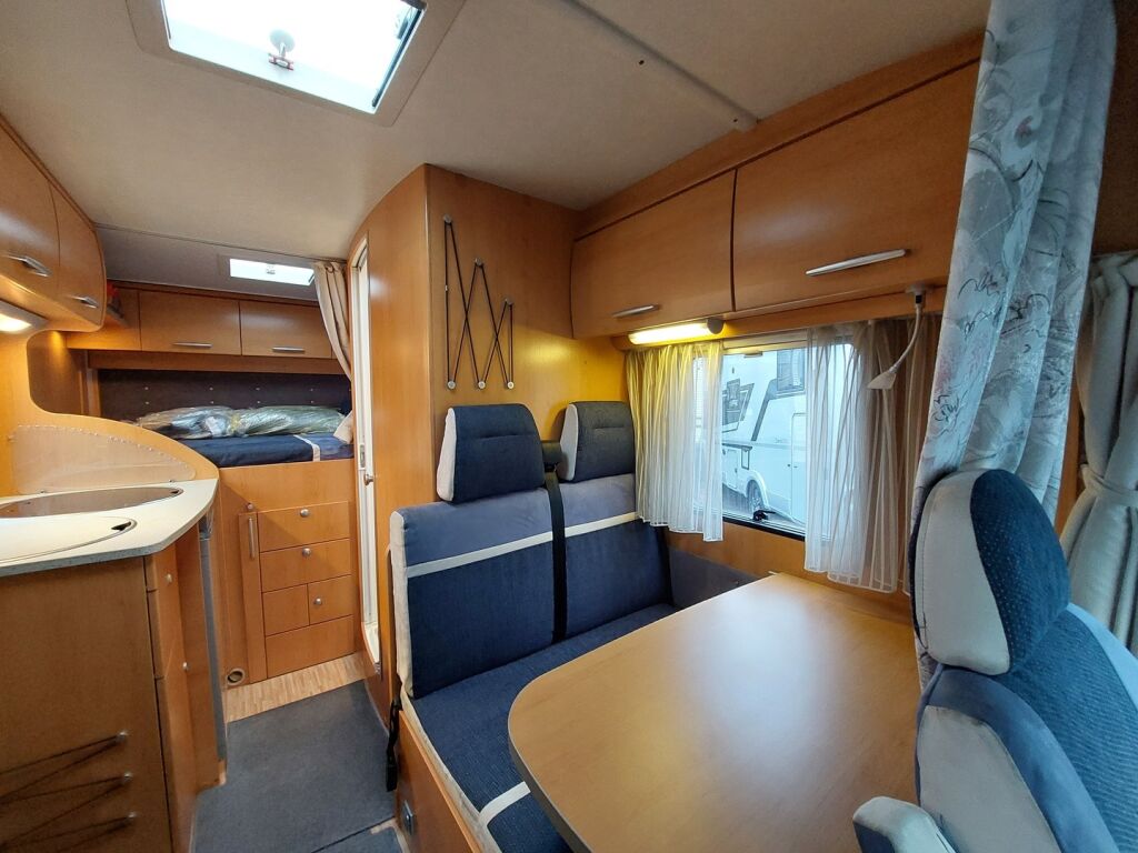 Hymer Van 522 2007 Valkoinen