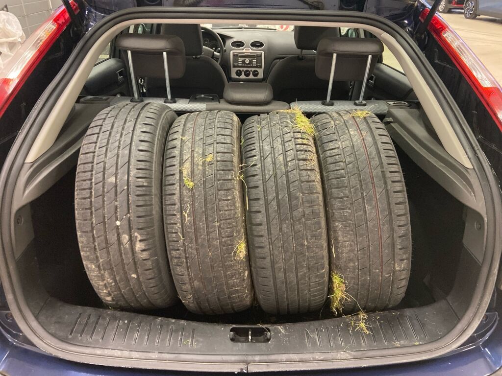 Ford Focus 2006 Sininen