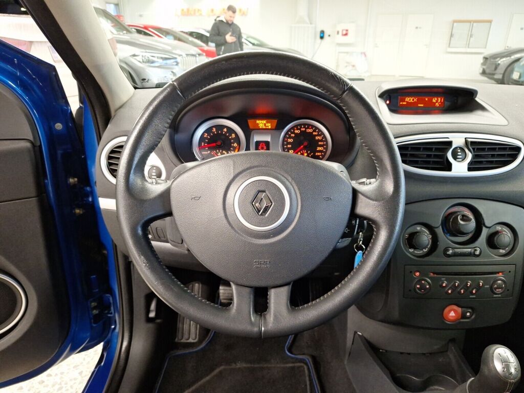 Renault Clio 2006 Sininen
