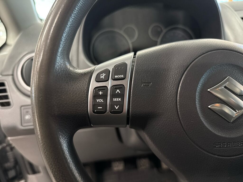 Suzuki SX4 2012 Harmaa