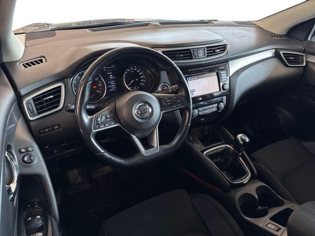 Nissan Qashqai 2018 Metallinhohto Harmaa
